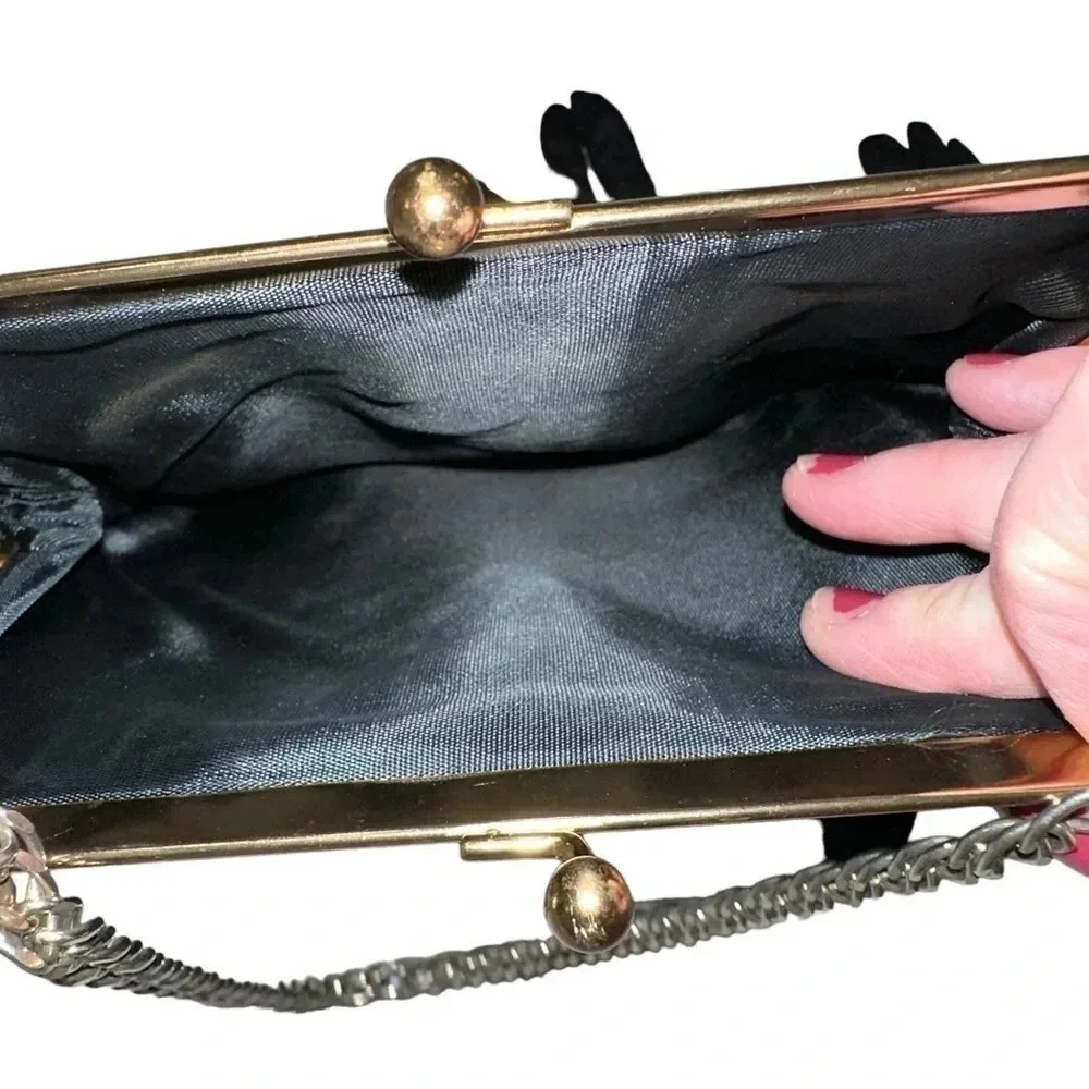 Vintage Handbag and Gloves Set OS Black Velvet‎ Gold Chain Kiss Lock Embroidered